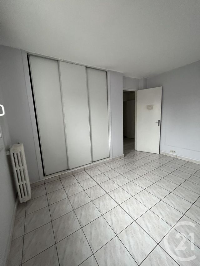 Appartement F2 à louer - 2 pièces - 45.0 m2 - LES PAVILLONS SOUS BOIS - 93 - ILE-DE-FRANCE - Century 21 Sf Immobilier