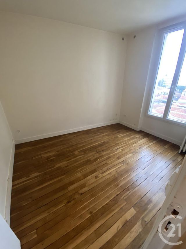 Afficher la photo en grand Appartement F1 à louer - 1 pièce - 14.87 m2 - MONTREUIL - 93 - ILE-DE-FRANCE - Century 21 Sf Immobilier