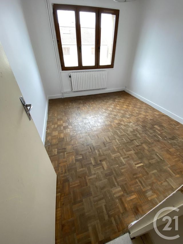 Afficher la photo en grand Appartement F3 à louer - 4 pièces - 83.0 m2 - SEVRAN - 93 - ILE-DE-FRANCE - Century 21 Sf Immobilier
