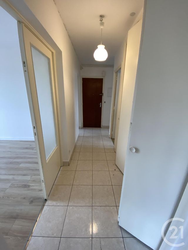 Afficher la photo en grand Appartement F3 à louer - 4 pièces - 83.0 m2 - SEVRAN - 93 - ILE-DE-FRANCE - Century 21 Sf Immobilier