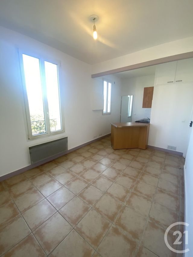 Afficher la photo en grand Appartement F2 à louer - 2 pièces - 27.39 m2 - AULNAY SOUS BOIS - 93 - ILE-DE-FRANCE - Century 21 Sf Immobilier