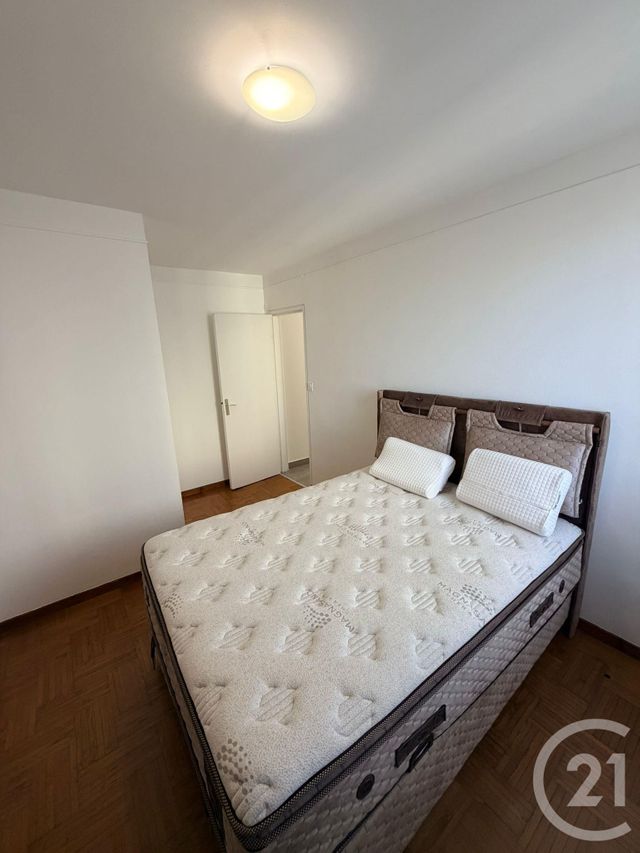 Appartement F4 à louer - 4 pièces - 82.58 m2 - ST DENIS - 93 - ILE-DE-FRANCE - Century 21 Sf Immobilier