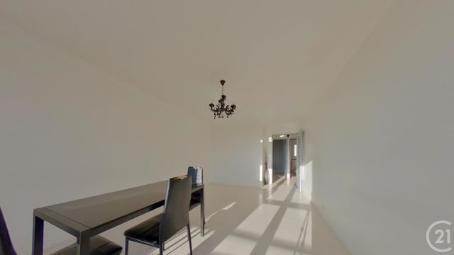 Appartement F3 à vendre - 3 pièces - 65.27 m2 - SEVRAN - 93 - ILE-DE-FRANCE - Century 21 Sf Immobilier