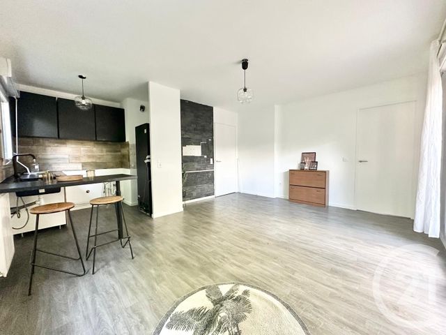 Appartement à vendre - 3 pièces - 56.94 m2 - SEVRAN - 93 - ILE-DE-FRANCE - Century 21 Sf Immobilier