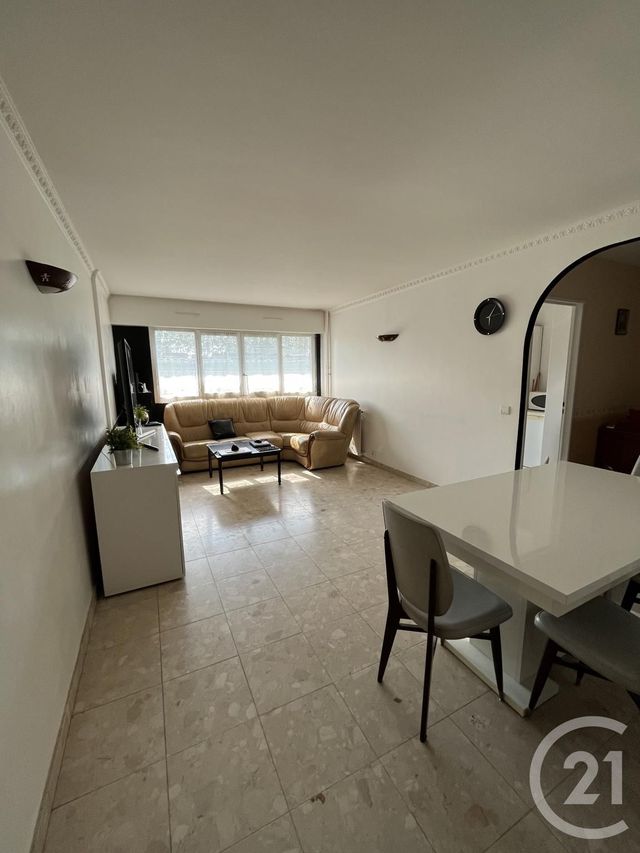 Appartement F3 à vendre - 3 pièces - 70.6 m2 - SEVRAN - 93 - ILE-DE-FRANCE - Century 21 Sf Immobilier