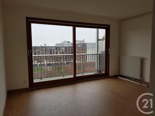 Appartement Studio à louer - 1 pièce - 20.36 m2 - ROSNY SOUS BOIS - 93 - ILE-DE-FRANCE - Century 21 Sf Immobilier