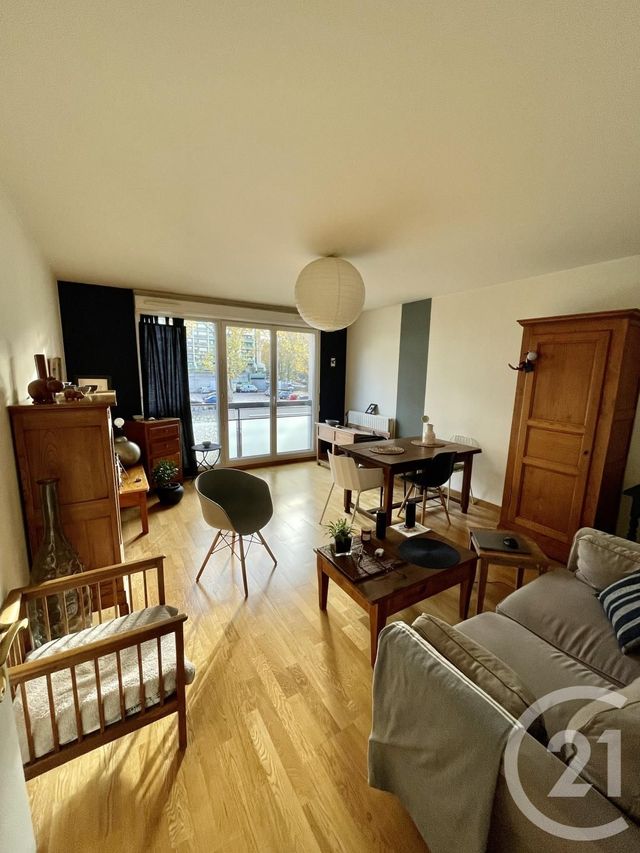 Appartement F3 à vendre - 3 pièces - 65.79 m2 - SEVRAN - 93 - ILE-DE-FRANCE - Century 21 Sf Immobilier