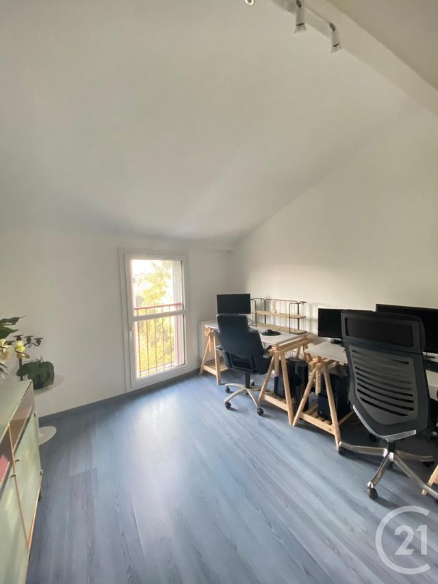 Appartement F3 à louer - 3 pièces - 67.57 m2 - SEVRAN - 93 - ILE-DE-FRANCE - Century 21 Sf Immobilier