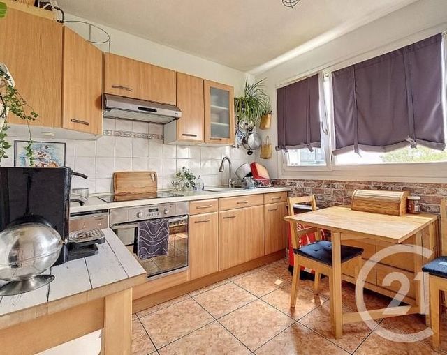 Appartement F3 à vendre - 3 pièces - 68.4 m2 - SEVRAN - 93 - ILE-DE-FRANCE - Century 21 Sf Immobilier