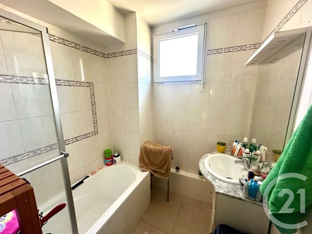 Appartement F3 à vendre - 3 pièces - 51.04 m2 - ROSNY SOUS BOIS - 93 - ILE-DE-FRANCE - Century 21 Sf Immobilier