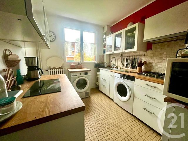 Appartement F3 à vendre - 3 pièces - 59.25 m2 - SEVRAN - 93 - ILE-DE-FRANCE - Century 21 Sf Immobilier