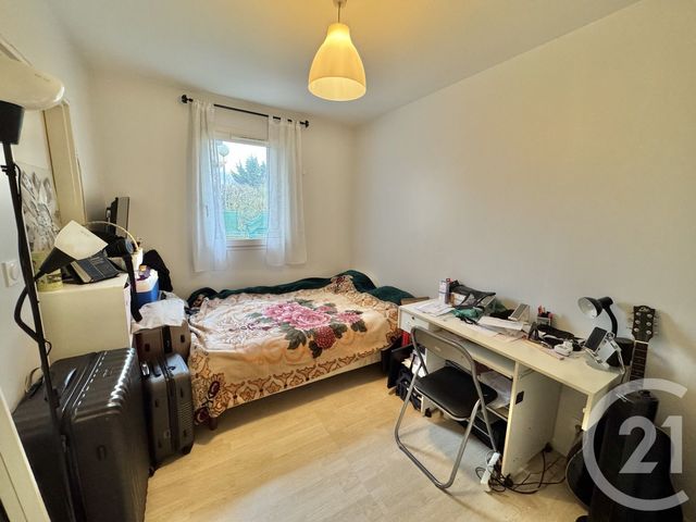 Afficher la photo en grand Appartement F4 à vendre - 4 pièces - 80.0 m2 - LIVRY GARGAN - 93 - ILE-DE-FRANCE - Century 21 Sf Immobilier