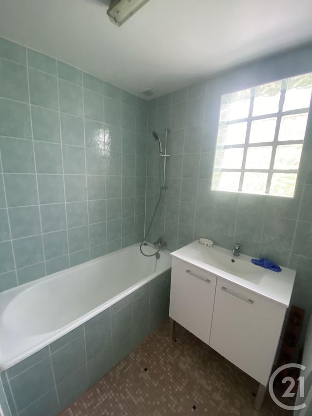 Appartement F2 à louer - 2 pièces - 37.34 m2 - AULNAY SOUS BOIS - 93 - ILE-DE-FRANCE - Century 21 Sf Immobilier