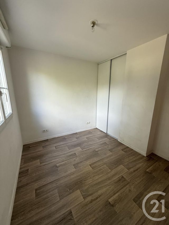 Appartement F2 à louer - 2 pièces - 49.39 m2 - SEVRAN - 93 - ILE-DE-FRANCE - Century 21 Sf Immobilier