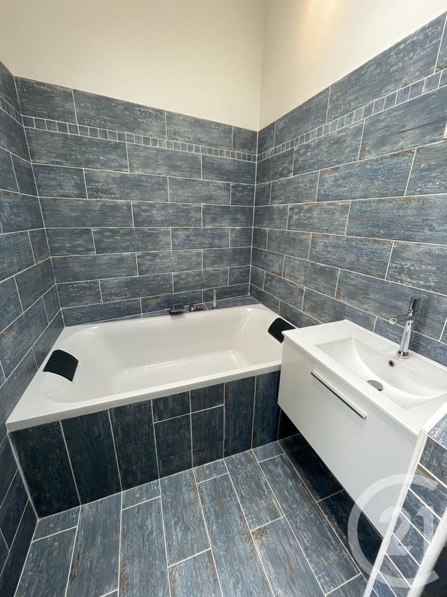 maison à louer - 3 pièces - 77.13 m2 - MONTREUIL - 93 - ILE-DE-FRANCE - Century 21 Sf Immobilier