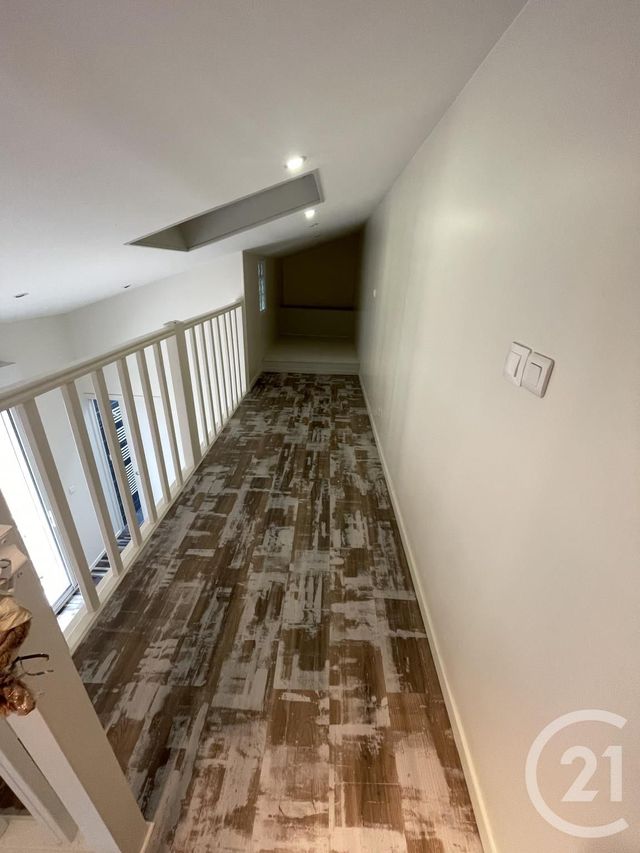 maison à louer - 3 pièces - 77.13 m2 - MONTREUIL - 93 - ILE-DE-FRANCE - Century 21 Sf Immobilier