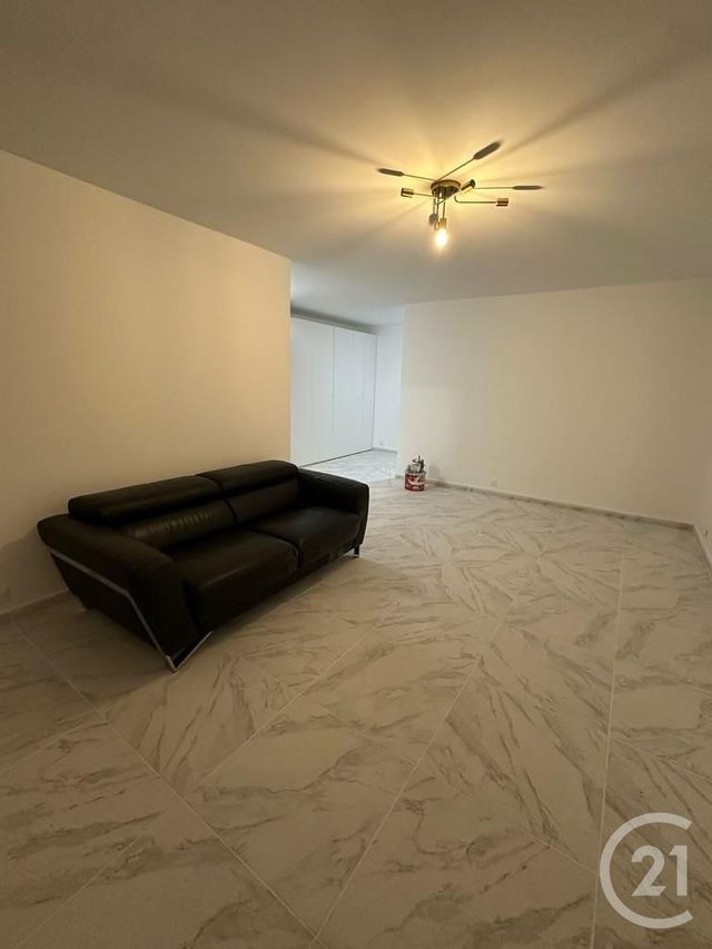 Appartement F3 à louer - 3 pièces - 66.05 m2 - SEVRAN - 93 - ILE-DE-FRANCE - Century 21 Sf Immobilier
