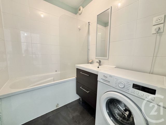 Afficher la photo en grand Appartement F1 à vendre - 1 pièce - 35.0 m2 - SEVRAN - 93 - ILE-DE-FRANCE - Century 21 Sf Immobilier