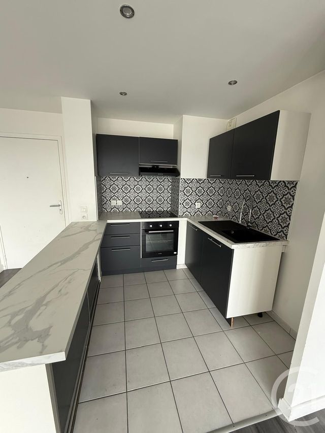 Appartement à louer - 2 pièces - 39.91 m2 - LIVRY GARGAN - 93 - ILE-DE-FRANCE - Century 21 Sf Immobilier