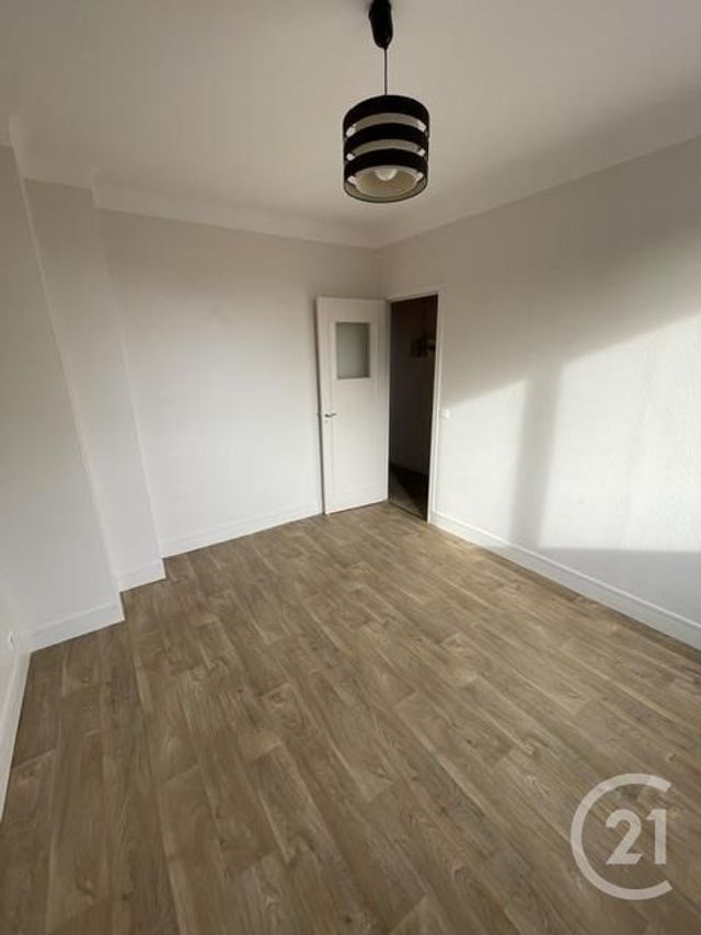 Appartement F2 à louer - 2 pièces - 38.91 m2 - SEVRAN - 93 - ILE-DE-FRANCE - Century 21 Sf Immobilier