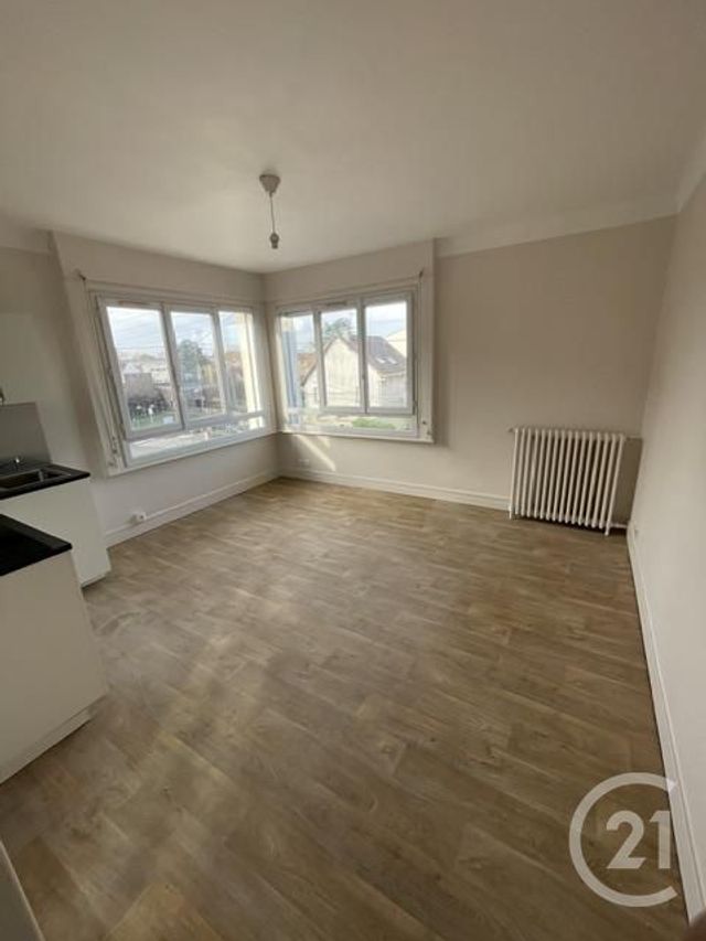 Appartement F2 à louer - 2 pièces - 38.91 m2 - SEVRAN - 93 - ILE-DE-FRANCE - Century 21 Sf Immobilier