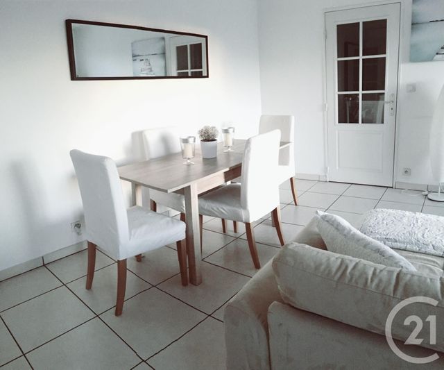 Appartement T2 à louer - 2 pièces - 43.04 m2 - SEVRAN - 93 - ILE-DE-FRANCE - Century 21 Sf Immobilier