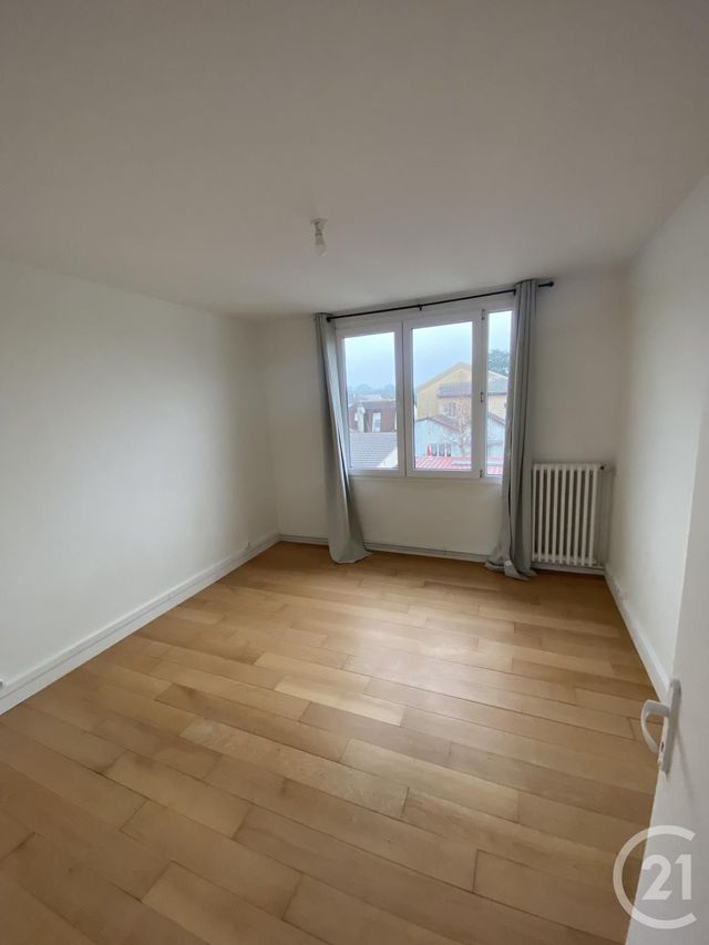 Appartement F4 à louer - 3 pièces - 67.01 m2 - SEVRAN - 93 - ILE-DE-FRANCE - Century 21 Sf Immobilier