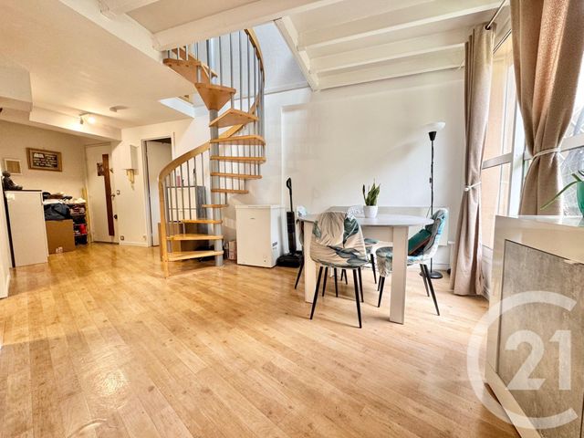 Appartement Duplex f4 à vendre - 4 pièces - 84.46 m2 - SEVRAN - 93 - ILE-DE-FRANCE - Century 21 Sf Immobilier