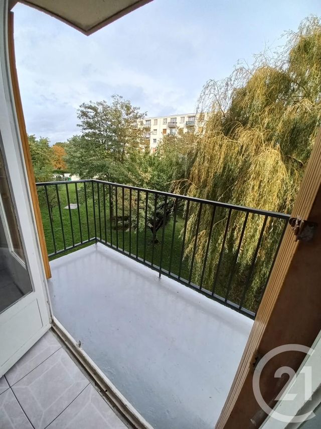 Appartement à louer - 3 pièces - 56.4 m2 - VILLEPARISIS - 77 - ILE-DE-FRANCE - Century 21 Sf Immobilier