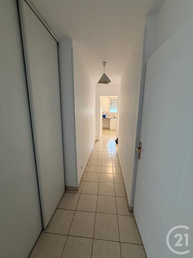 Appartement F2 à louer - 2 pièces - 49.33 m2 - SEVRAN - 93 - ILE-DE-FRANCE - Century 21 Sf Immobilier