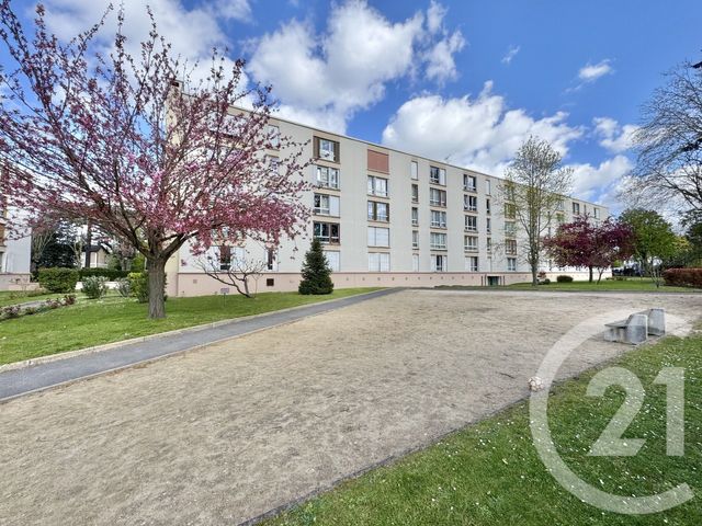 Appartement à vendre - 3 pièces - 55.0 m2 - LIVRY GARGAN - 93 - ILE-DE-FRANCE - Century 21 Sf Immobilier