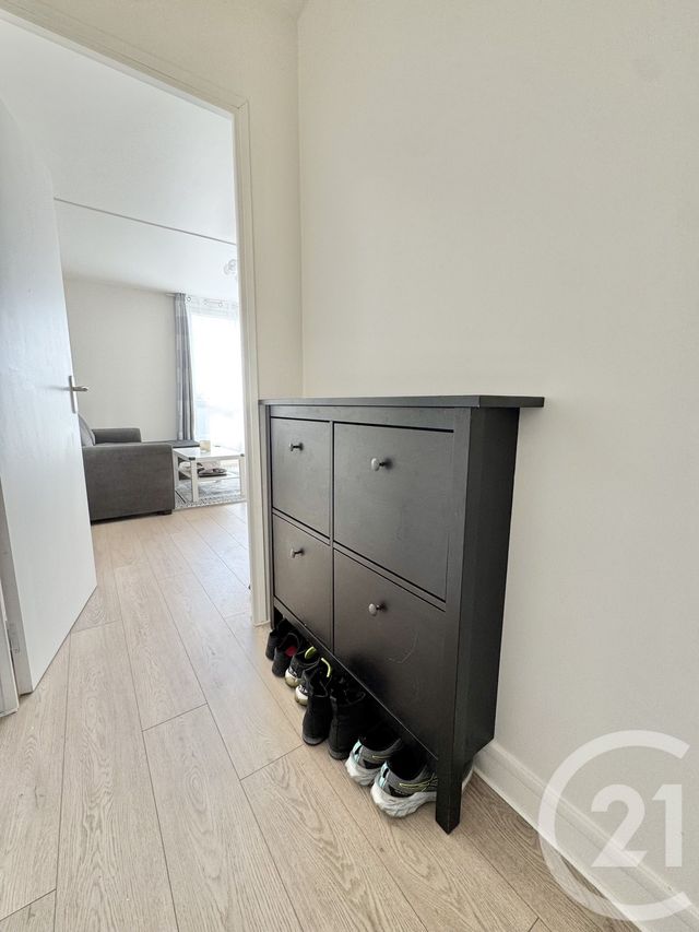 Appartement à vendre - 3 pièces - 55.0 m2 - LIVRY GARGAN - 93 - ILE-DE-FRANCE - Century 21 Sf Immobilier