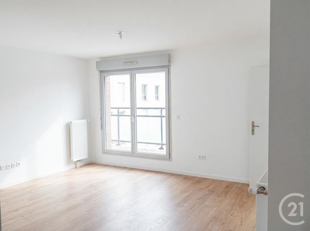 Appartement F2 à louer - 2 pièces - 45.15 m2 - ROSNY SOUS BOIS - 93 - ILE-DE-FRANCE - Century 21 Sf Immobilier