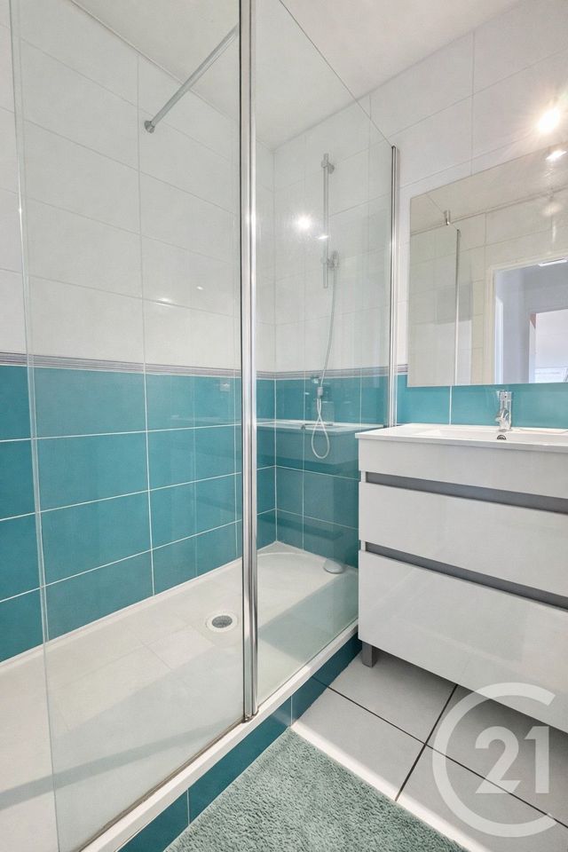 Appartement à vendre - 2 pièces - 48.0 m2 - LIVRY GARGAN - 93 - ILE-DE-FRANCE - Century 21 Sf Immobilier