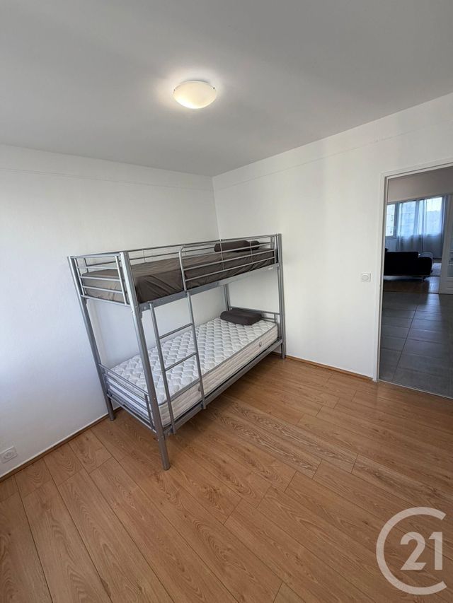 Appartement F4 à louer - 4 pièces - 82.58 m2 - ST DENIS - 93 - ILE-DE-FRANCE - Century 21 Sf Immobilier