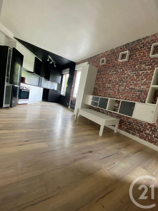 Appartement F2 à louer - 2 pièces - 37.88 m2 - ROSNY SOUS BOIS - 93 - ILE-DE-FRANCE - Century 21 Sf Immobilier