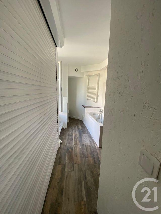 Appartement F2 à louer - 2 pièces - 37.88 m2 - ROSNY SOUS BOIS - 93 - ILE-DE-FRANCE - Century 21 Sf Immobilier