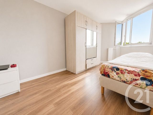Appartement à vendre - 4 pièces - 80.0 m2 - SEVRAN - 93 - ILE-DE-FRANCE - Century 21 Sf Immobilier