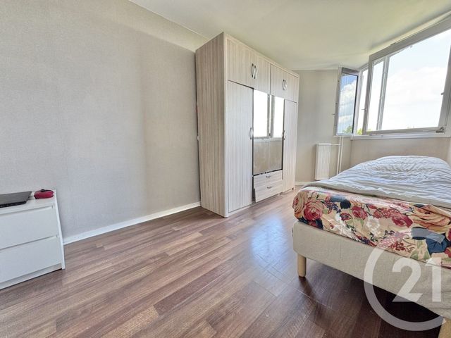 Appartement à vendre - 4 pièces - 80.0 m2 - SEVRAN - 93 - ILE-DE-FRANCE - Century 21 Sf Immobilier