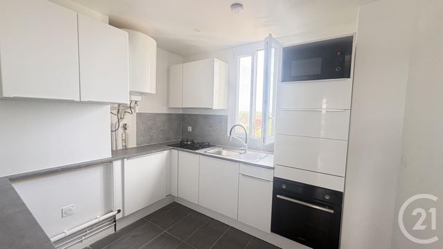Appartement à louer - 2 pièces - 56.6 m2 - SEVRAN - 93 - ILE-DE-FRANCE - Century 21 Sf Immobilier