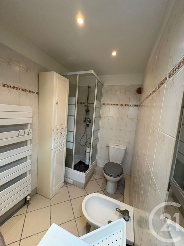 Appartement F1 à louer - 1 pièce - 33.8 m2 - SEVRAN - 93 - ILE-DE-FRANCE - Century 21 Sf Immobilier