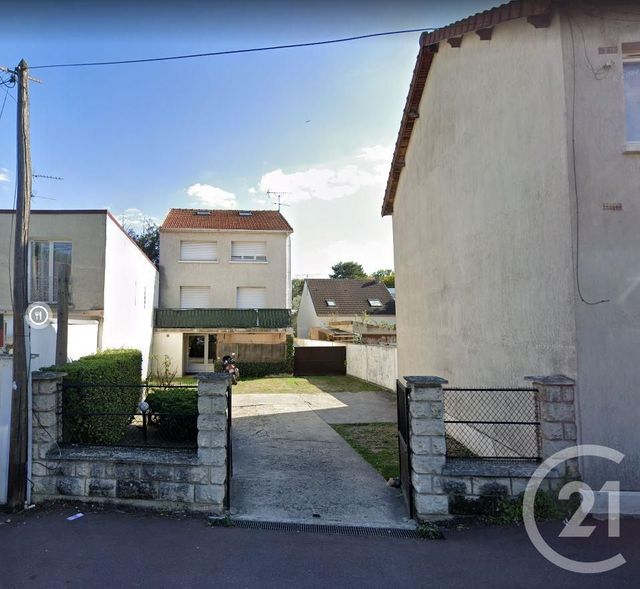 Appartement F1 à louer - 1 pièce - 27.52 m2 - TREMBLAY EN FRANCE - 93 - ILE-DE-FRANCE - Century 21 Sf Immobilier