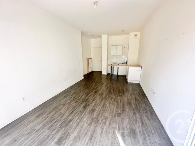 Appartement F1 à vendre - 1 pièce - 27.89 m2 - SEVRAN - 93 - ILE-DE-FRANCE - Century 21 Sf Immobilier
