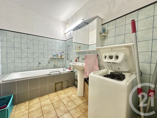 Appartement F4 à vendre - 4 pièces - 79.21 m2 - SEVRAN - 93 - ILE-DE-FRANCE - Century 21 Sf Immobilier