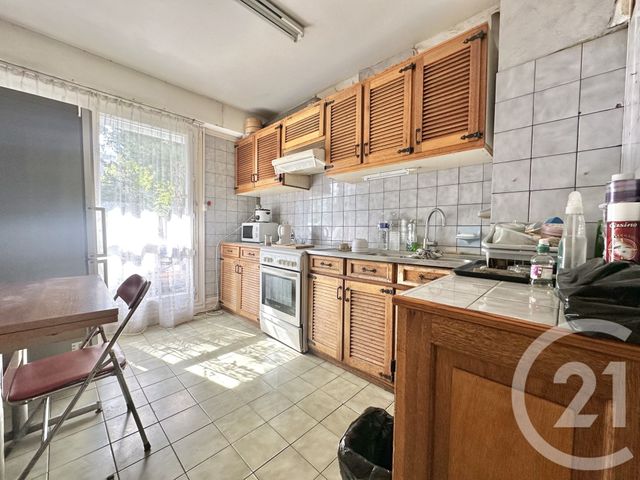 Appartement F4 à vendre - 4 pièces - 79.21 m2 - SEVRAN - 93 - ILE-DE-FRANCE - Century 21 Sf Immobilier