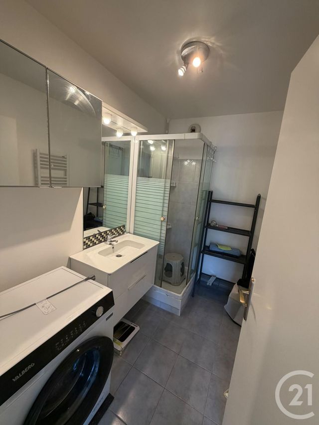 Appartement à louer - 2 pièces - 41.0 m2 - SEVRAN - 93 - ILE-DE-FRANCE - Century 21 Sf Immobilier
