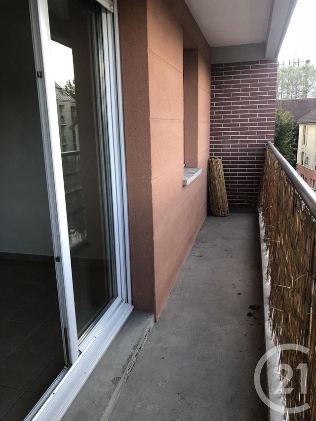 Appartement F3 à louer - 3 pièces - 65.43 m2 - SEVRAN - 93 - ILE-DE-FRANCE - Century 21 Sf Immobilier