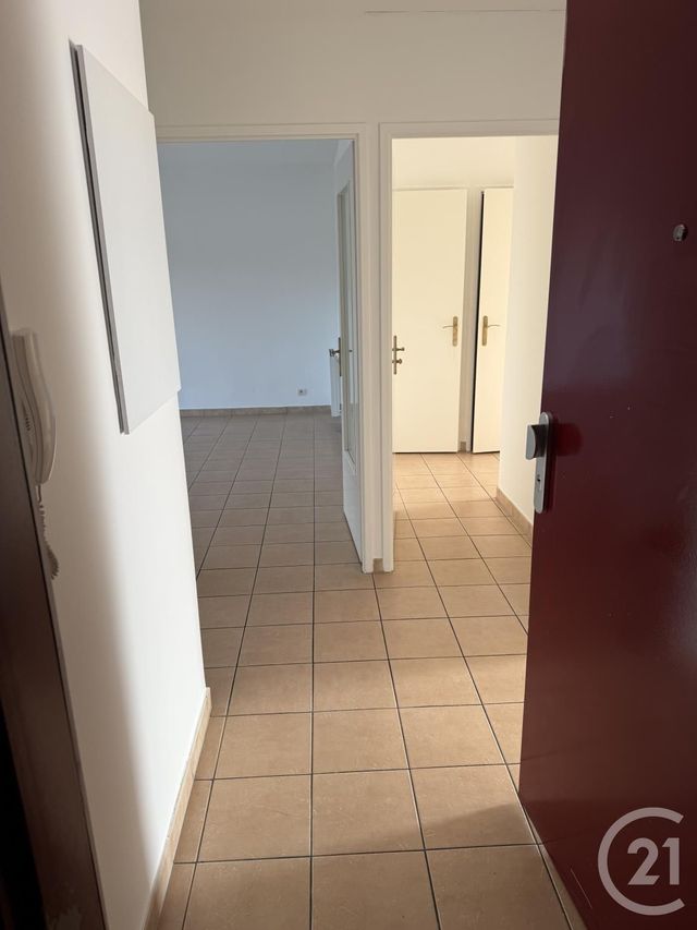 Appartement F3 à louer - 3 pièces - 65.43 m2 - SEVRAN - 93 - ILE-DE-FRANCE - Century 21 Sf Immobilier