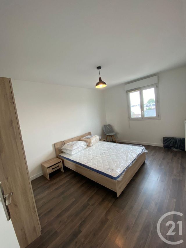 Appartement F2 à louer - 2 pièces - 43.48 m2 - SEVRAN - 93 - ILE-DE-FRANCE - Century 21 Sf Immobilier