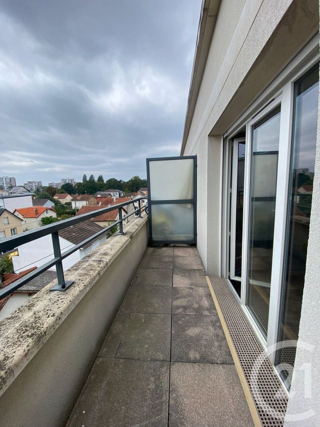 Appartement F2 à louer - 2 pièces - 43.48 m2 - SEVRAN - 93 - ILE-DE-FRANCE - Century 21 Sf Immobilier